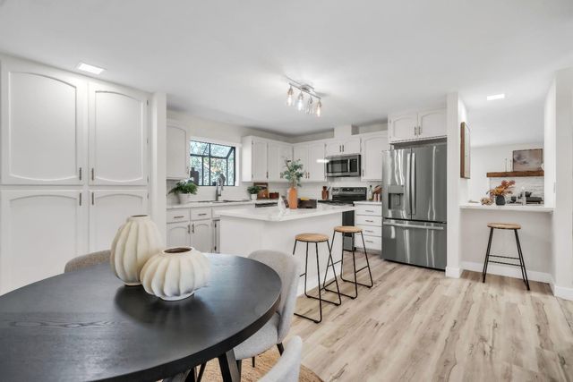 3569 Cambridge Rd, Cameron Park, CA 95682