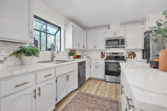 3569 Cambridge Rd, Cameron Park, CA 95682