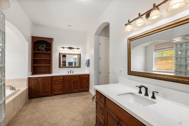 7959 Linda Vista Rd, Vacaville, CA 95688