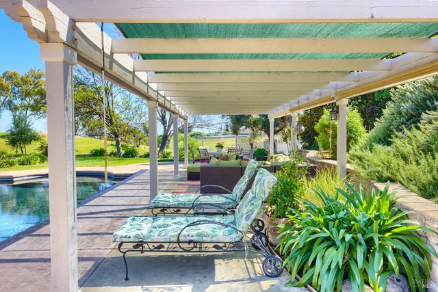 7959 Linda Vista Rd, Vacaville, CA 95688