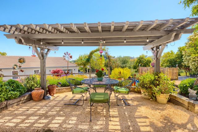 7959 Linda Vista Rd, Vacaville, CA 95688