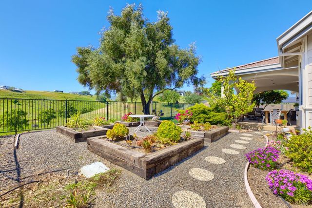 7959 Linda Vista Rd, Vacaville, CA 95688