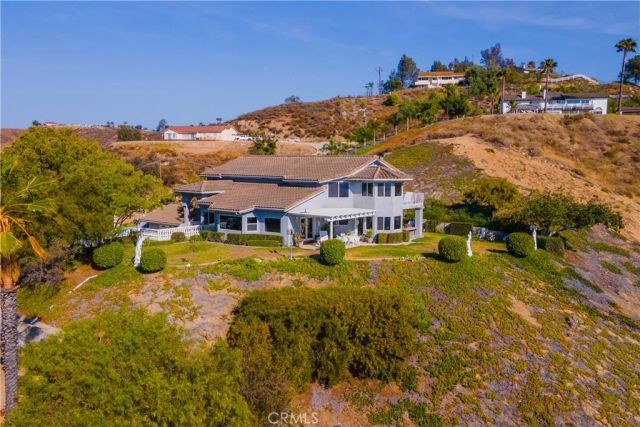 20881 Mandeville, Lake Mathews, CA 92570