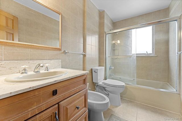 6916 Eliot Avenue 2, Middle Village, NY 11379
