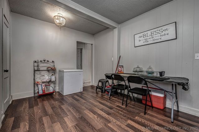 906 B Street NW, Ardmore, OK 73401