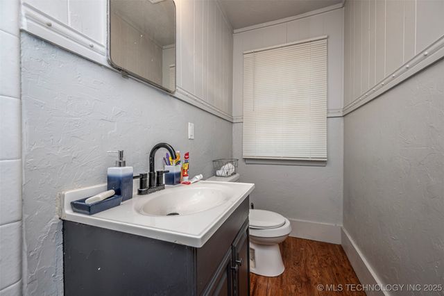 906 B Street NW, Ardmore, OK 73401