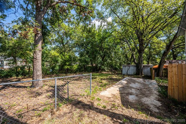 906 B Street NW, Ardmore, OK 73401