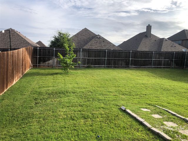 2104 Burke Drive, Princeton, TX 75407