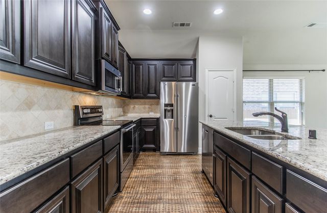 2104 Burke Drive, Princeton, TX 75407