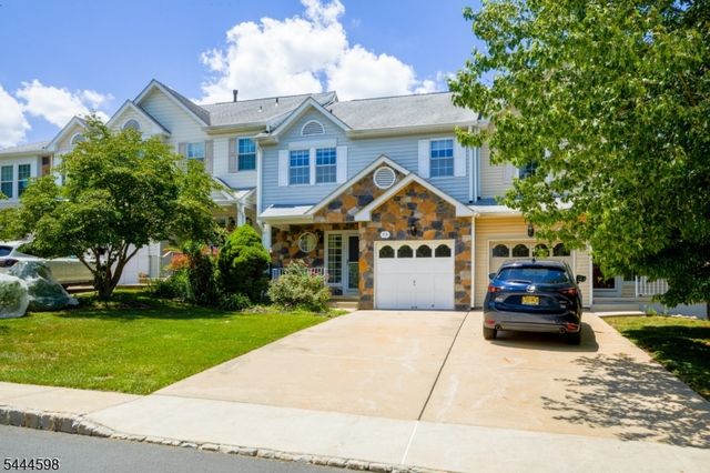 53 Castleton Rd, Montgomery Twp., NJ 08540