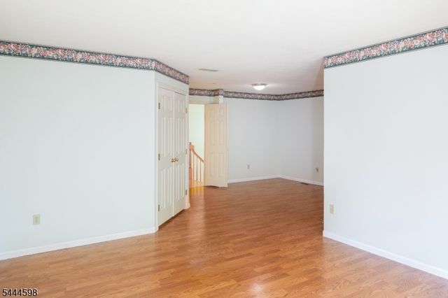 53 Castleton Rd, Montgomery Twp., NJ 08540