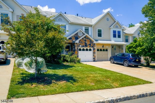 53 Castleton Rd, Montgomery Twp., NJ 08540