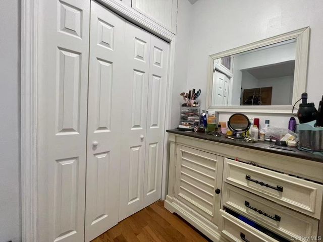 1805 Mulford Avenue, Bronx, NY 10461