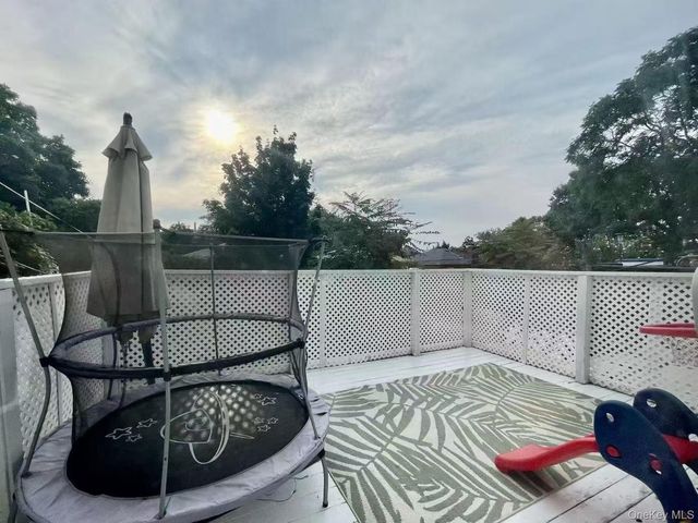 1805 Mulford Avenue, Bronx, NY 10461