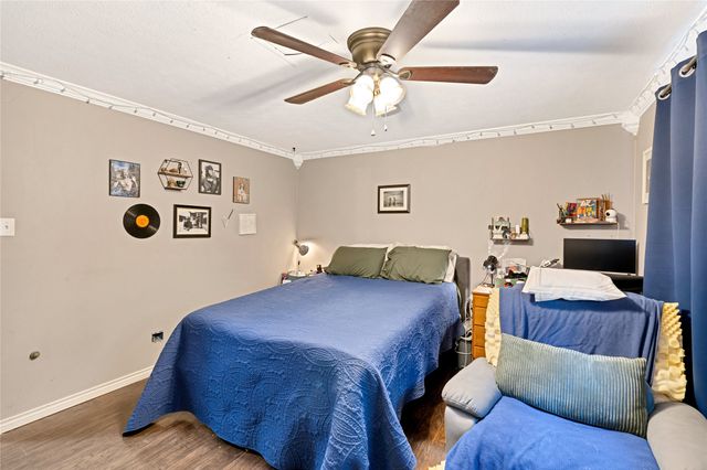 2711 N Locust Street, Denton, TX 76209