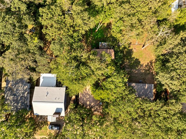 2711 N Locust Street, Denton, TX 76209