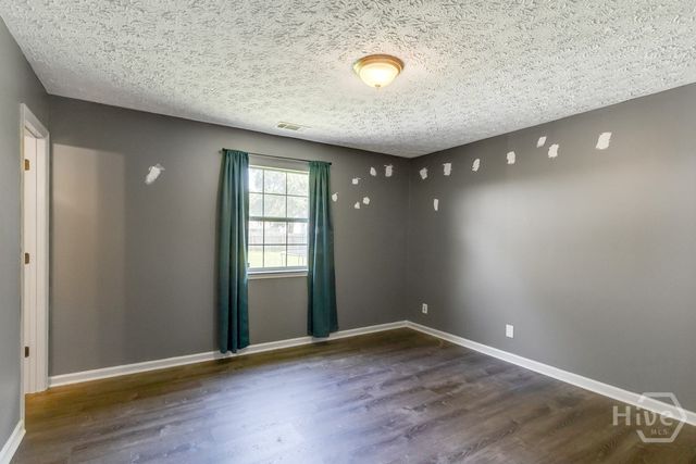 402 Sterling Creek Drive, Richmond Hill, GA 31324