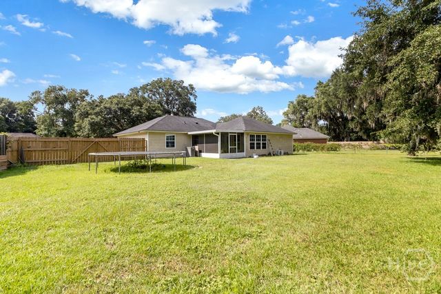402 Sterling Creek Drive, Richmond Hill, GA 31324