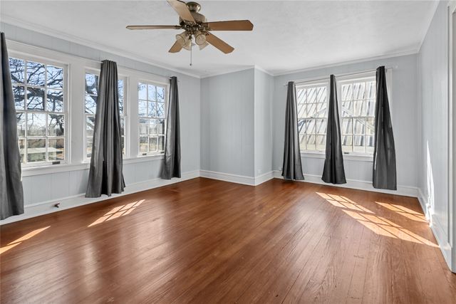 206 S Avenue B, Wortham, TX 76693