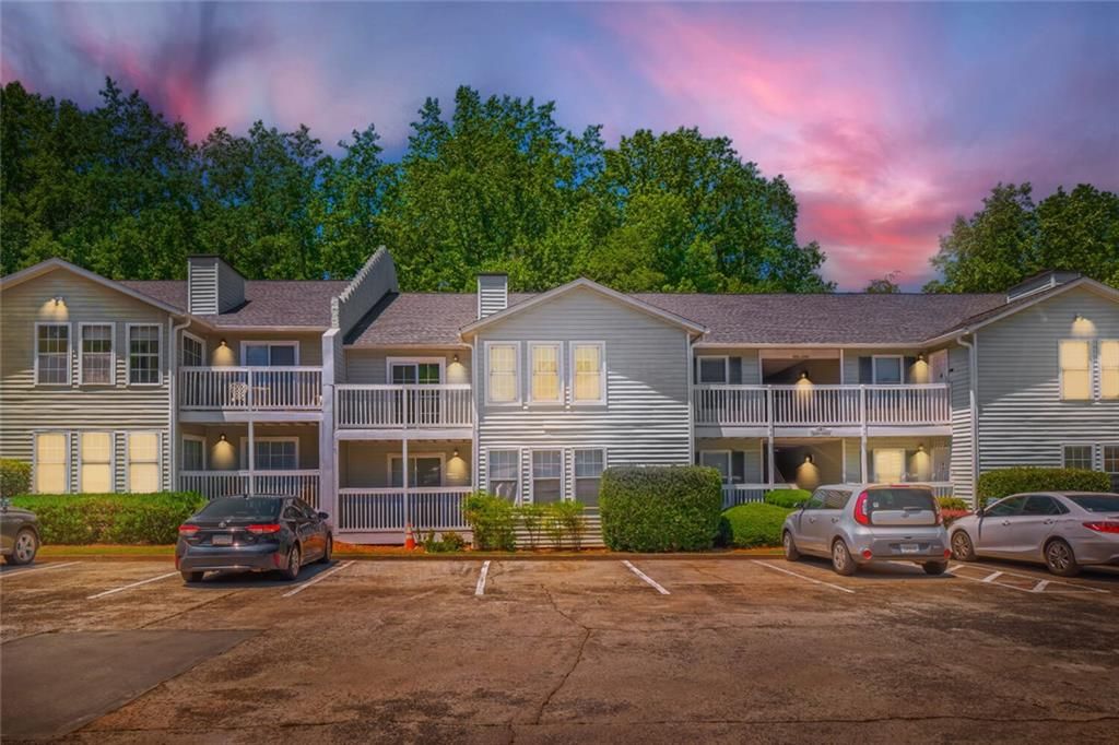 Image 1 of property listing at 1967 Brian Way, Decatur, GA 30033