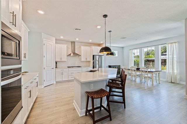 4626 10TH AVENUE N, St Petersburg, FL 33713