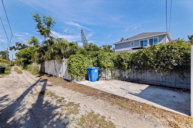 4626 10TH AVENUE N, St Petersburg, FL 33713