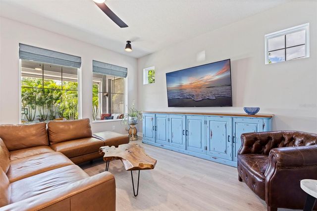 4626 10TH AVENUE N, St Petersburg, FL 33713