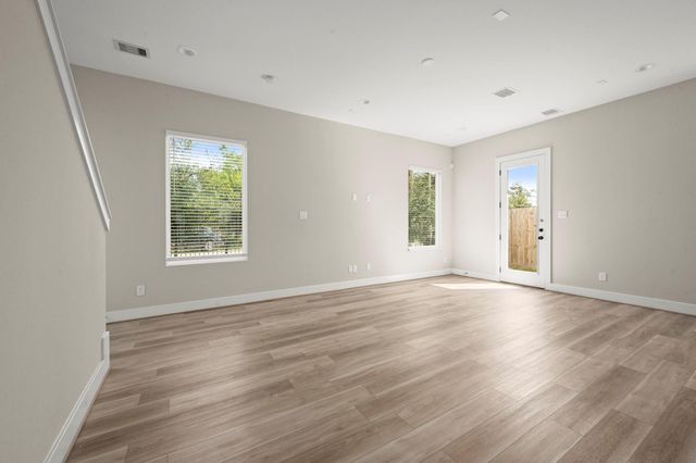 3208 Bostic C, Houston, TX 77093