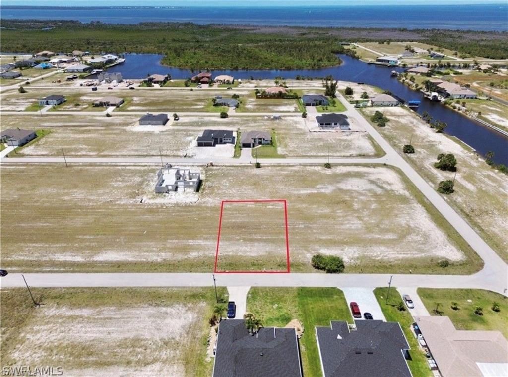 Image 4 of property listing at 3510 NW 45th AVE, Cape Coral, FL 33993