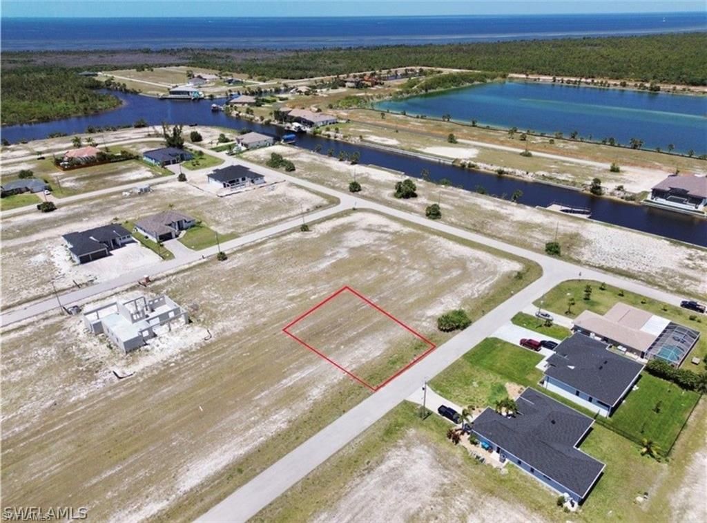 Image 5 of property listing at 3510 NW 45th AVE, Cape Coral, FL 33993