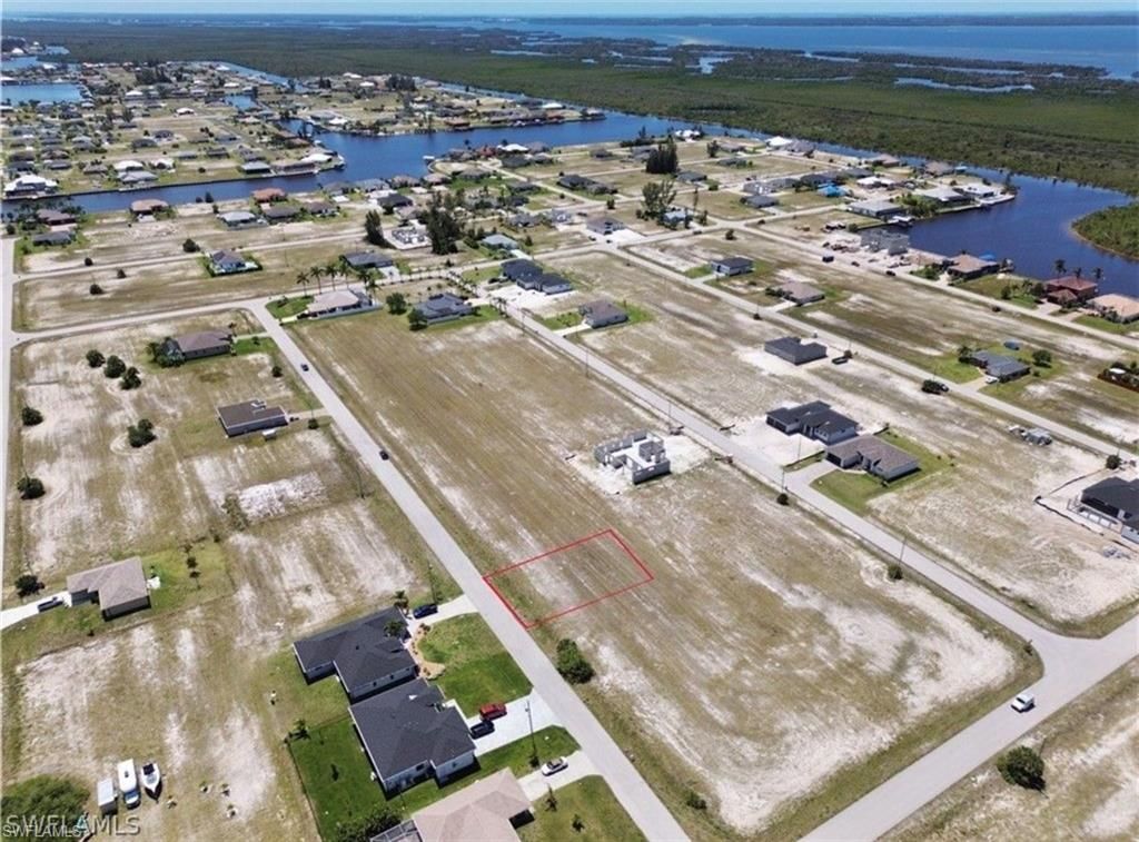 Image 9 of property listing at 3510 NW 45th AVE, Cape Coral, FL 33993