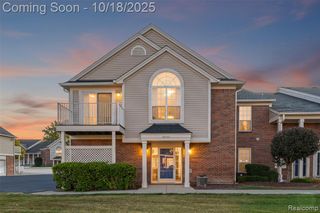 51616 Hale Lane 204, Chesterfield, MI 48051