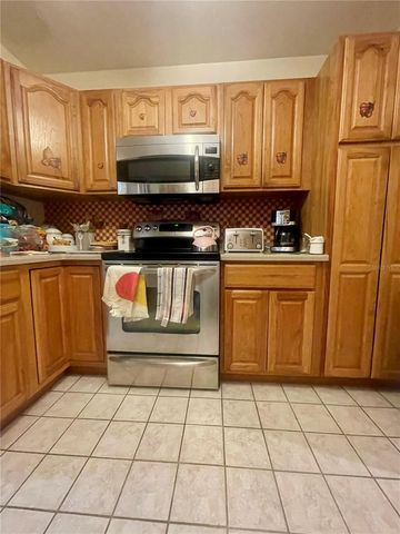 6000 DR MARTIN LUTHER KING JR STREET N, St Petersburg, FL 33703