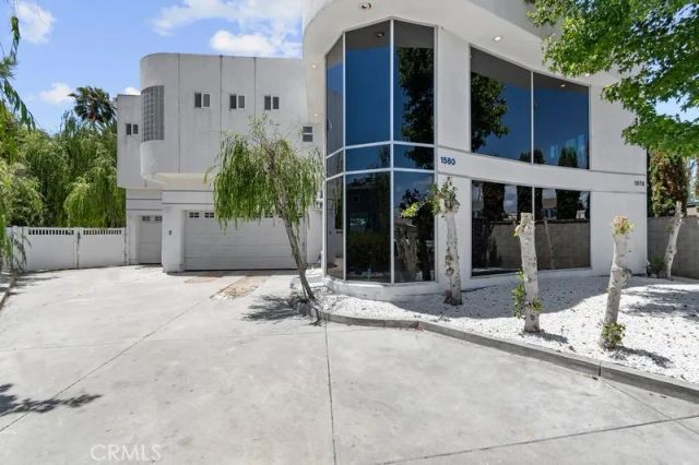 1580 san bernardino, Costa Mesa, CA 92627