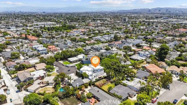 1580 san bernardino, Costa Mesa, CA 92627