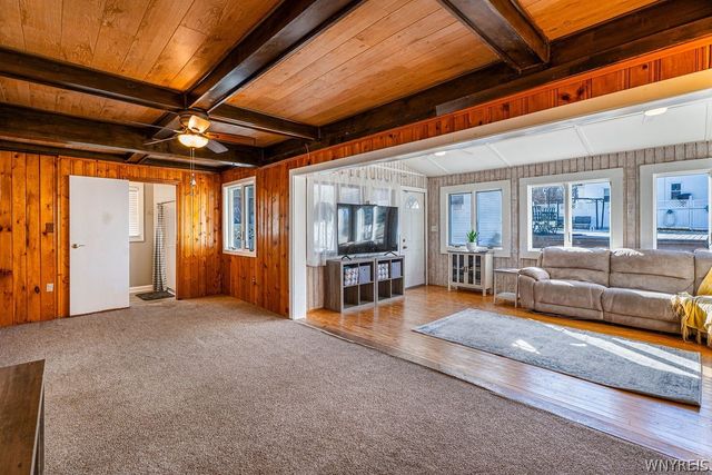 273 Reserve Road, West Seneca, NY 14224