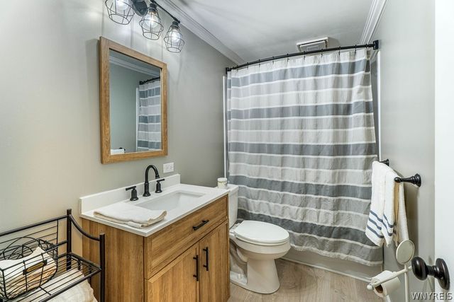 273 Reserve Road, West Seneca, NY 14224