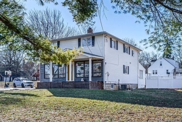 273 Reserve Road, West Seneca, NY 14224