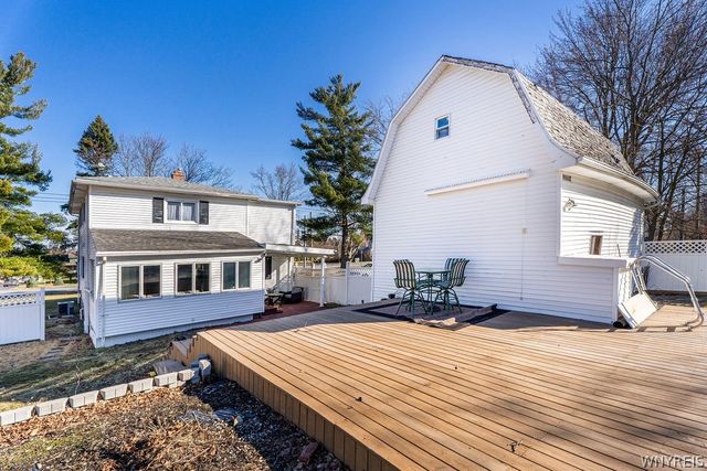 273 Reserve Road, West Seneca, NY 14224