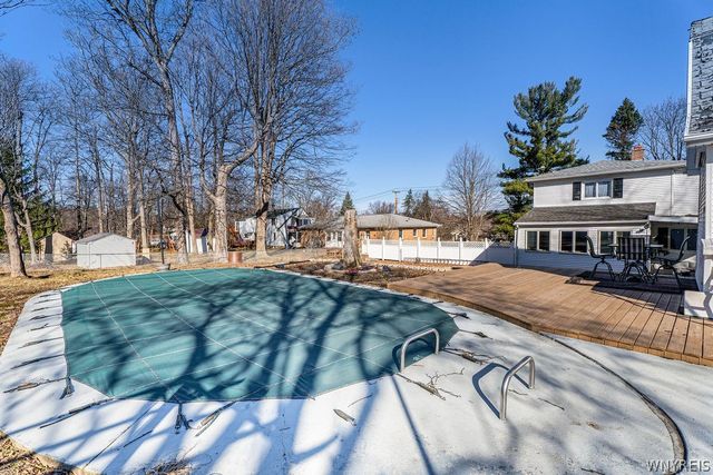 273 Reserve Road, West Seneca, NY 14224