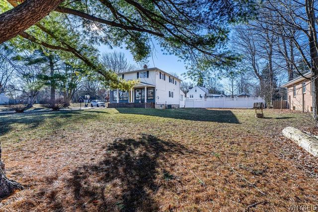 273 Reserve Road, West Seneca, NY 14224