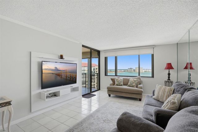 6372 PALMA DEL MAR BOULEVARD S 1207, St Petersburg, FL 33715