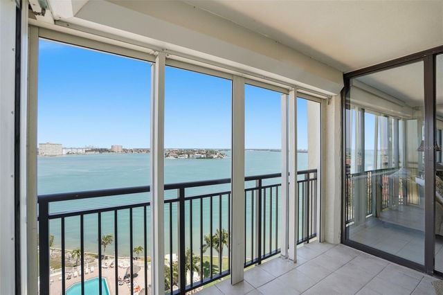 6372 PALMA DEL MAR BOULEVARD S 1207, St Petersburg, FL 33715