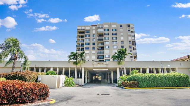 6372 PALMA DEL MAR BOULEVARD S 1207, St Petersburg, FL 33715