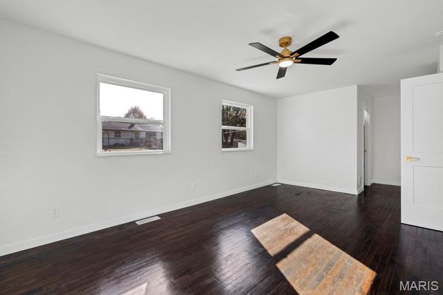 4478 Papal Drive, Florissant, MO 63033