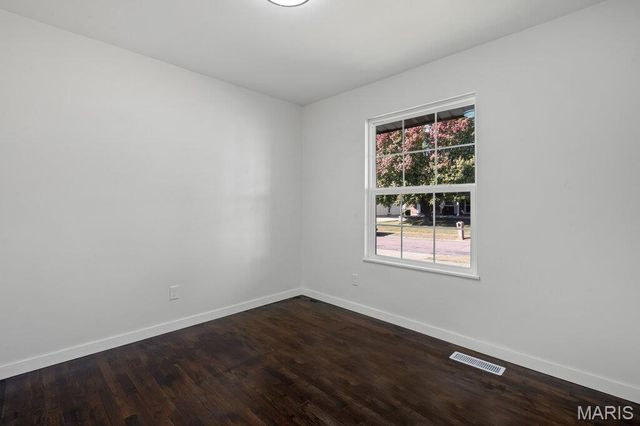 4478 Papal Drive, Florissant, MO 63033