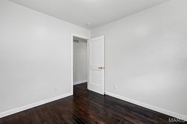 4478 Papal Drive, Florissant, MO 63033