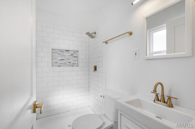 4478 Papal Drive, Florissant, MO 63033