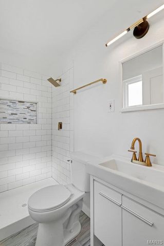 4478 Papal Drive, Florissant, MO 63033