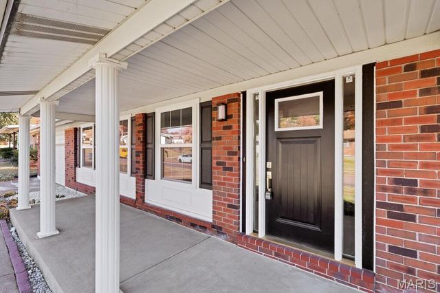 4478 Papal Drive, Florissant, MO 63033